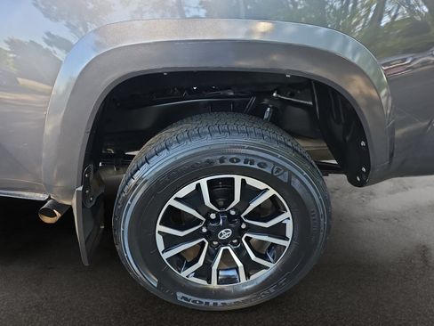 Used 2021 Toyota Tacoma TRD Sport RWD image 41