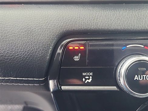 Used 2024 Honda Pilot Touring image 20