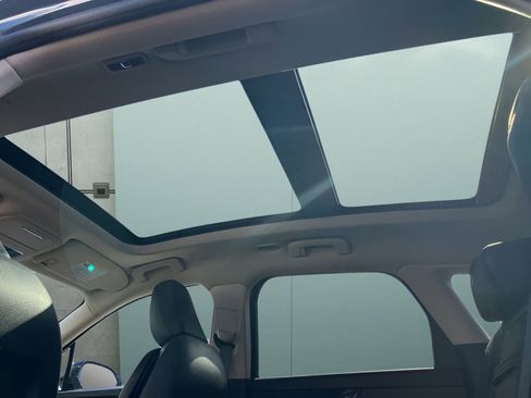 Used 2024 Lincoln Corsair Grand Touring image 32