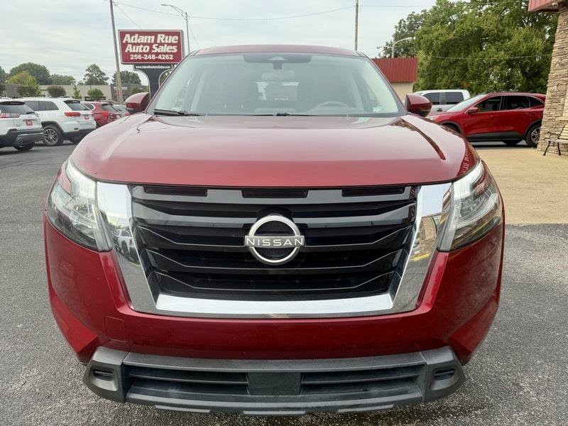 Used 2022 Nissan Pathfinder SV w/ SV Premium Package AWD/4WD image 3