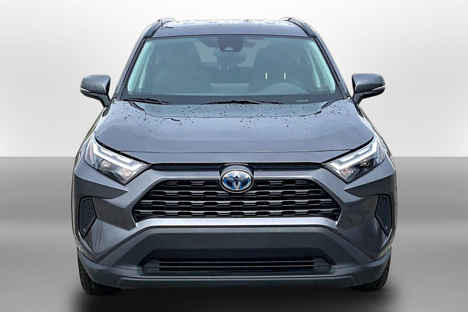 Used 2024 Toyota RAV4 LE AWD/4WD image 3