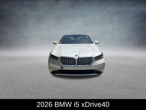 Used 2026 BMW i5 eDrive40 w/ Premium Package AWD/4WD image 3
