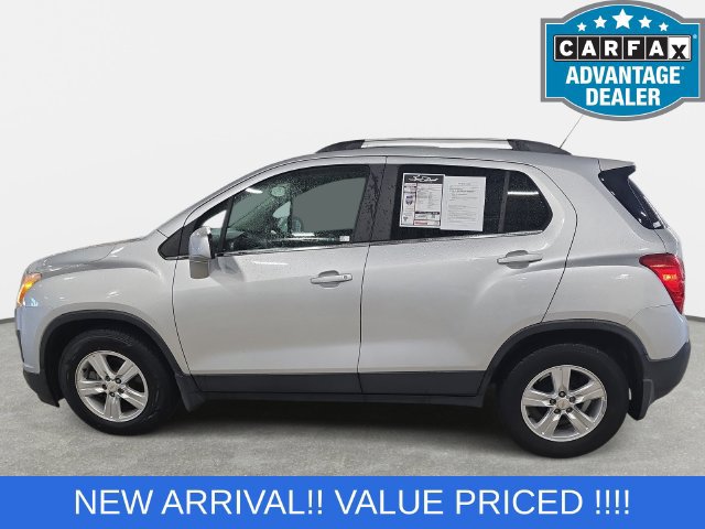 Used 2016 Chevrolet Trax LT w/ LPO, Protection Package FWD image 8