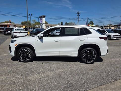 New 2026 Volkswagen Tiguan SEL R-Line AWD/4WD image 4