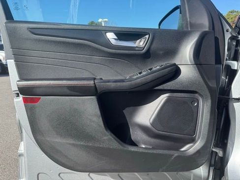 Used 2024 Ford Escape ST-Line image 14