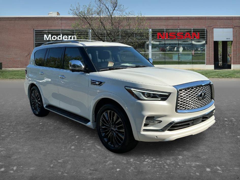 Used 2022 INFINITI QX80 Sensory w/ Cargo Package AWD/4WD image 5