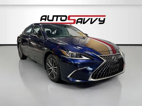 Used 2024 Lexus ES 350 w/ Premium Package FWD image 1