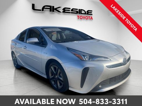Certified 2019 Toyota Prius Limited image 9