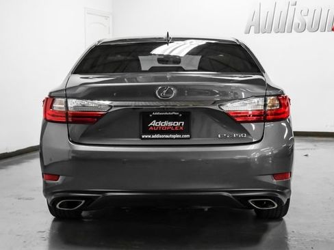 Used 2016 Lexus ES 350 w/ Premium Package w/Wood Trim FWD image 11