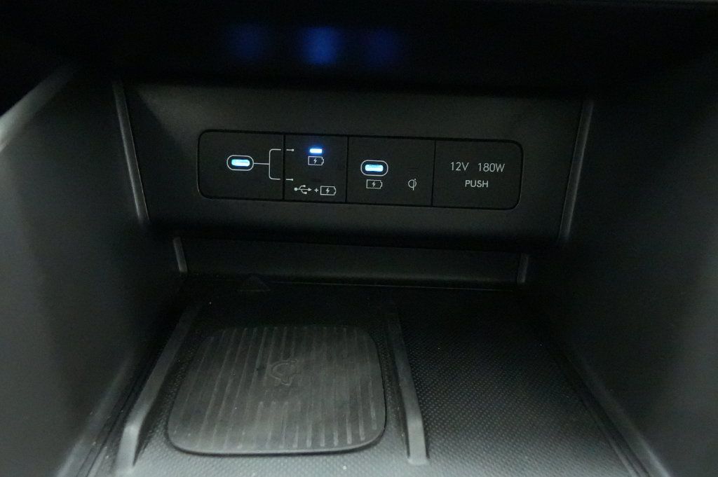 Used 2025 Hyundai Sonata Limited FWD image 35