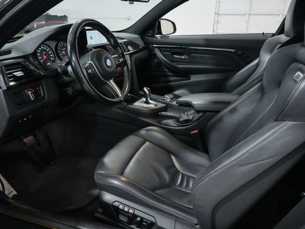 Used 2015 BMW M4 Coupe w/ Executive Package RWD image 10