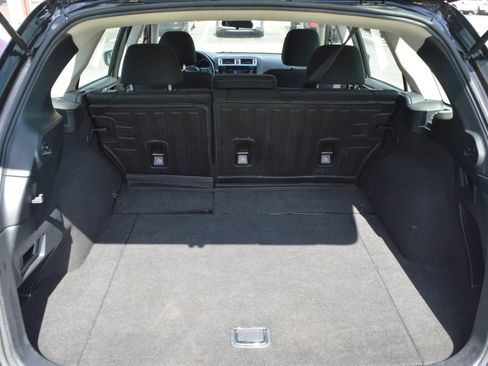 Used 2018 Subaru Outback 2.5i AWD/4WD image 16