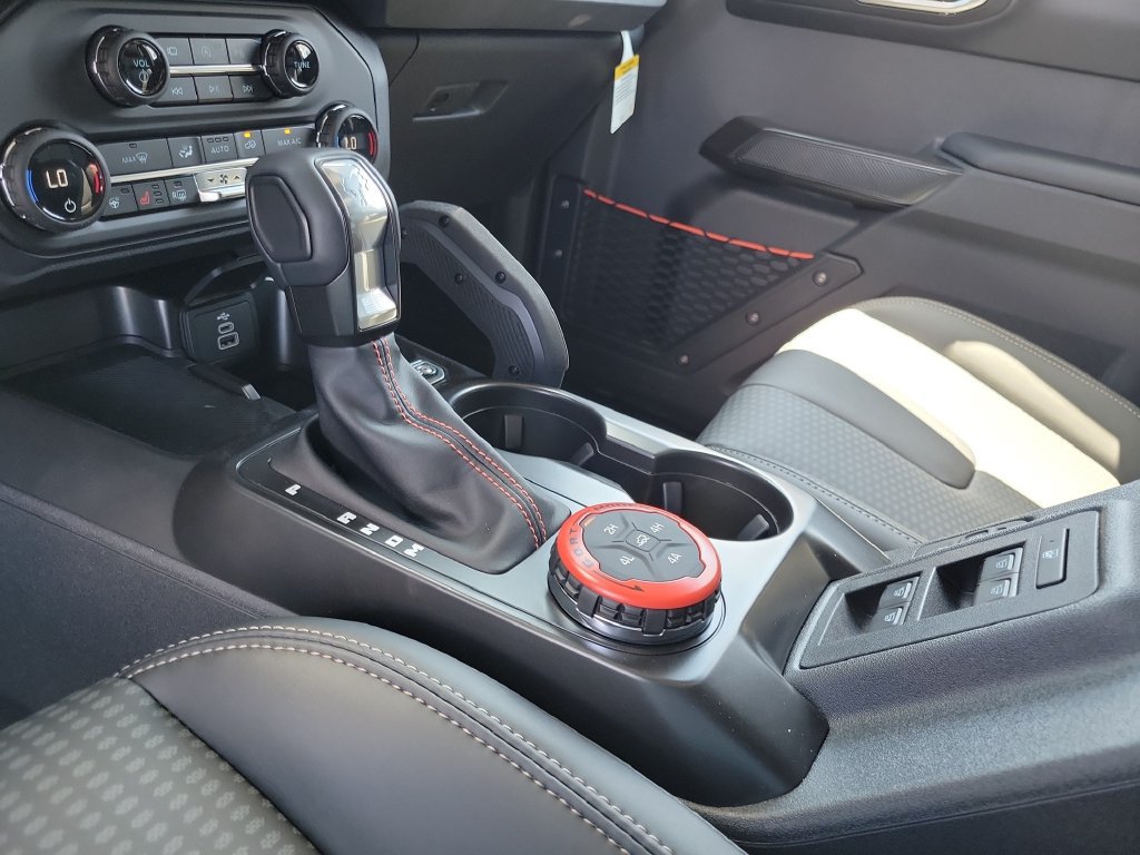 New 2026 Ford Bronco Raptor AWD/4WD image 30