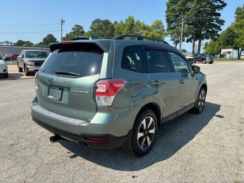 Used 2018 Subaru Forester 2.5i Limited AWD/4WD image 5