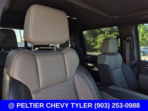 Used 2026 Chevrolet Silverado 2500 ZR2 w/ LPO, Dark Essentials Package AWD/4WD image 16
