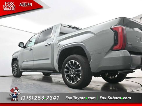 Used 2024 Toyota Tundra Limited AWD/4WD image 18