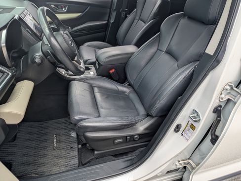 Used 2022 Subaru Ascent Limited AWD/4WD image 16