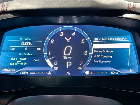 Used 2021 Chevrolet Corvette Stingray Coupe w/ Z51 Performance Package image 20