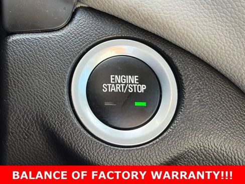 Used 2023 Chevrolet Equinox LS w/ LS Convenience Package FWD image 25