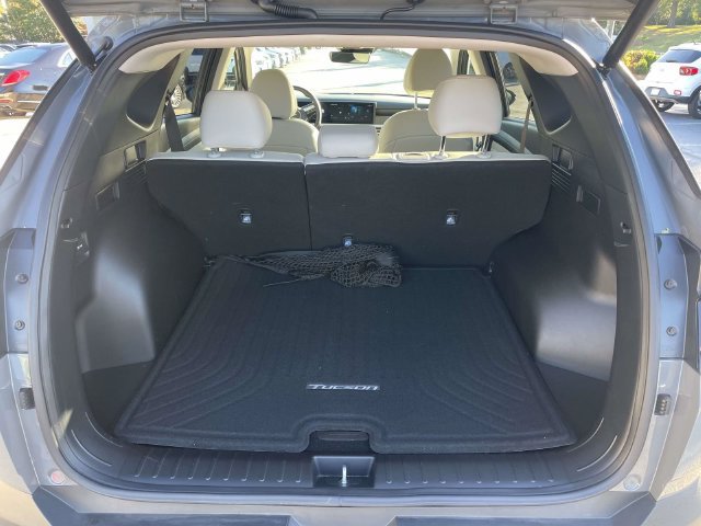 Certified 2025 Hyundai Tucson SEL FWD image 9