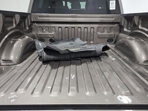 Used 2022 Ford F150 XLT w/ Equipment Group 302A High image 11