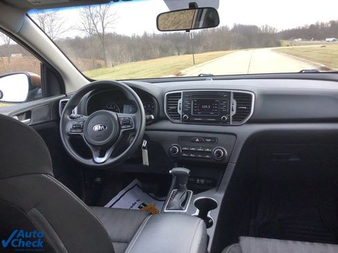Used 2017 Kia Sportage LX image 20