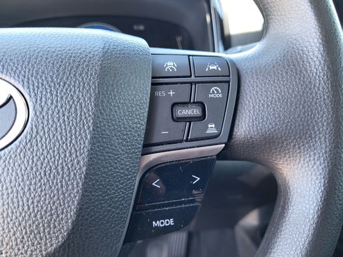Used 2025 Toyota Camry LE FWD image 29