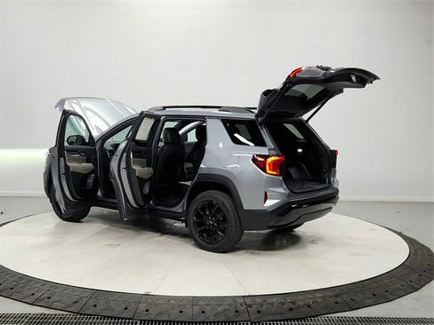 New 2026 GMC Terrain Elevation w/ Elevation Premium Package image 13