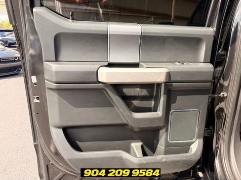 Used 2015 Ford F150 Lariat w/ Equipment Group 502A Luxury AWD/4WD image 28