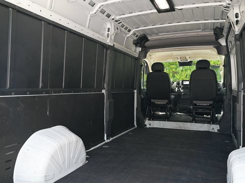 Used 2025 RAM ProMaster 3500 w/ Convenience Group FWD image 22