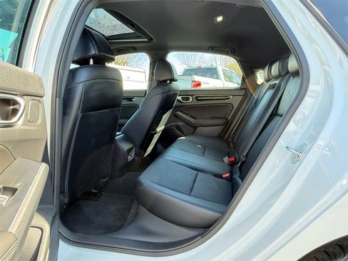 Used 2022 Honda Civic Sport Touring image 14