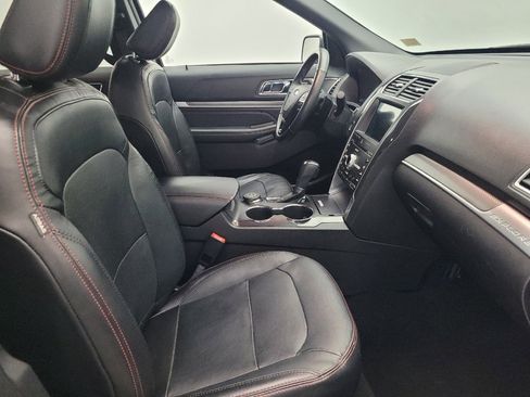 Used 2018 Ford Explorer Sport w/ Equipment Group 401A image 21