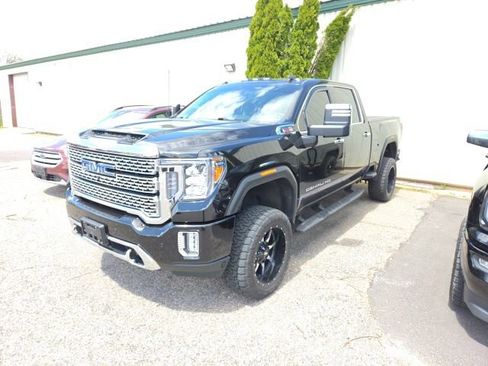 Certified 2022 GMC Sierra 2500 Denali AWD/4WD image 4