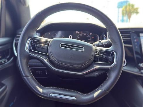 Used 2024 Jeep Grand Wagoneer Series II Obsidian w/ Quick Order Packagew 28T AWD/4WD image 17