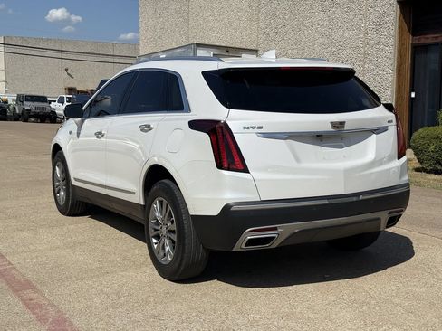 Used 2021 Cadillac XT5 Premium Luxury w/ LPO, Floor Liner Package FWD image 6