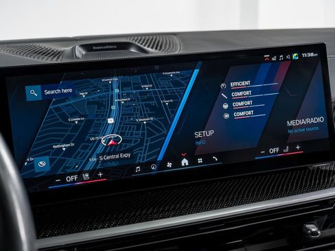 Used 2024 BMW X6 M Competition w/ Executive Package image 21