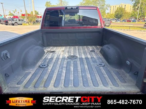 Used 2017 RAM 2500 Big Horn w/ Sport Appearance Group AWD/4WD image 18