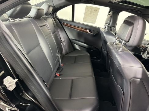 Used 2013 Mercedes-Benz C 300 4MATIC Sedan image 30