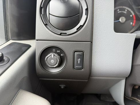 Used 2019 Ford F650 2WD Regular Cab Super Duty image 24