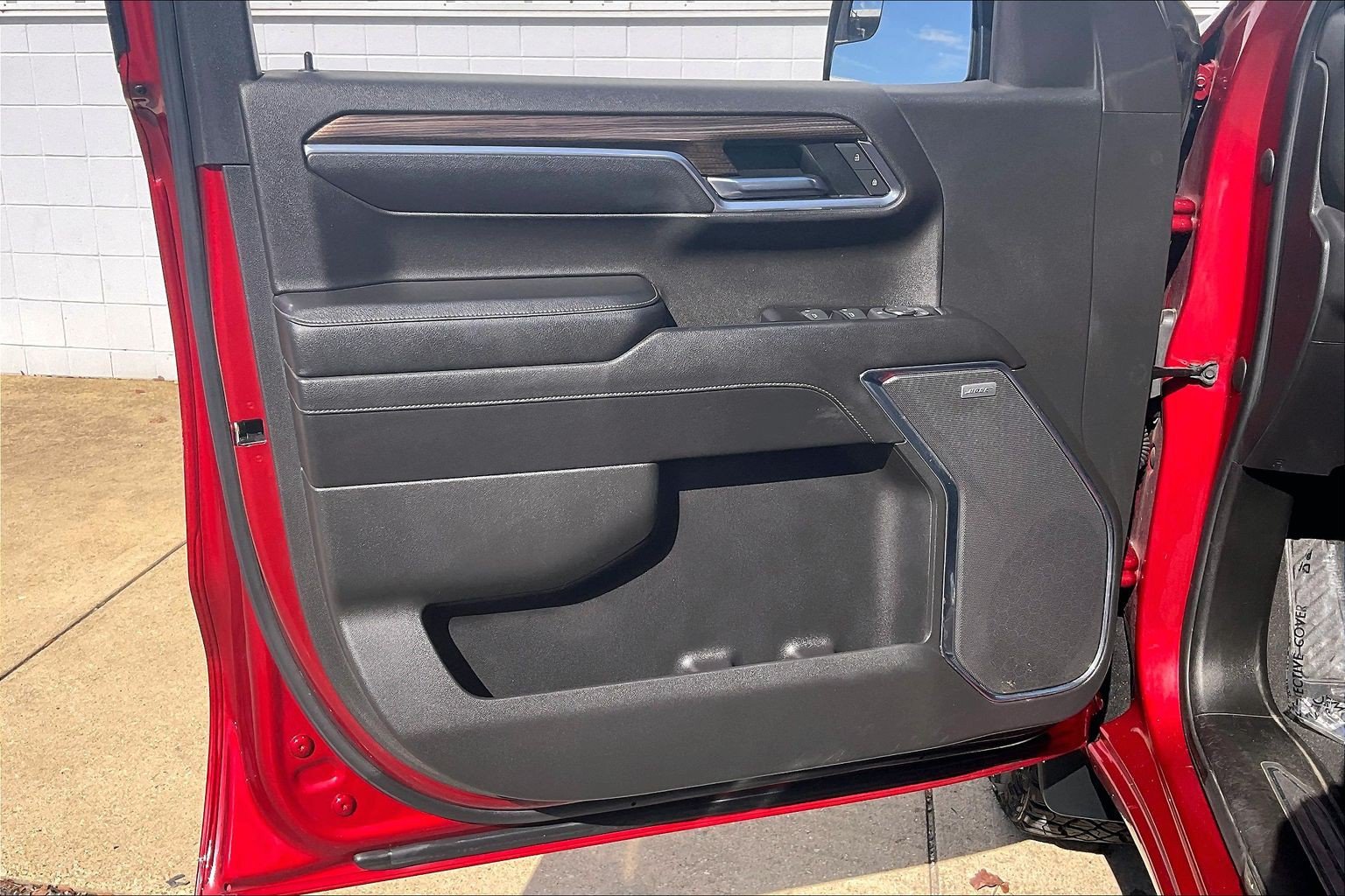Used 2022 Chevrolet Silverado 1500 LT Trail Boss w/ Convenience Package II AWD/4WD image 27