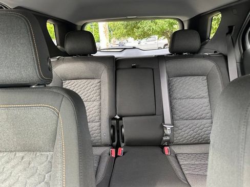 Used 2021 Chevrolet Equinox LT AWD/4WD image 18