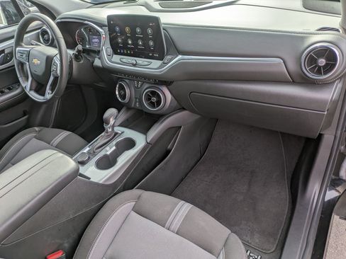 Used 2023 Chevrolet Blazer LT AWD/4WD image 29