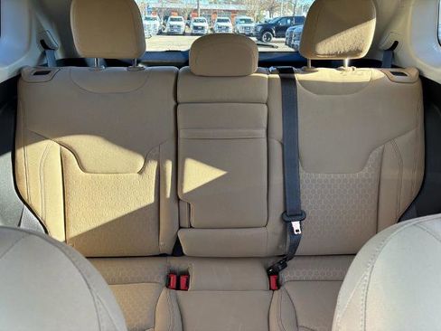 Used 2017 Jeep Compass Sport w/ Cold Weather Group image 14