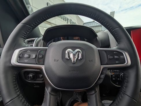 Used 2023 RAM 1500 Big Horn image 20