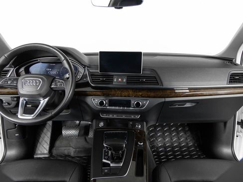 Used 2020 Audi Q5 2.0T Premium Plus w/ Premium Plus Package image 29