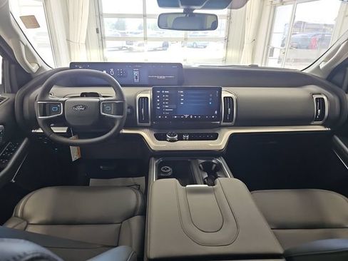 New 2026 Ford Expedition Max Active AWD/4WD image 12