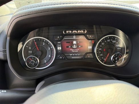 Used 2024 RAM 2500 Laramie image 17