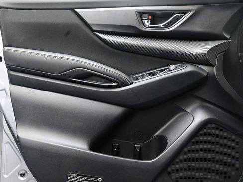 Used 2024 Subaru Ascent Premium w/ Convenience Package image 25