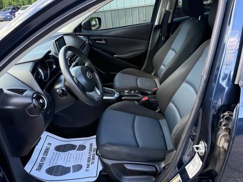 Used 2016 Scion iA FWD image 16