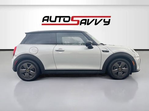 Used 2023 MINI Cooper SE image 8
